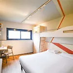 Ibis Budget Poitiers Site Du Futuroscope Hotel