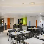 Ibis Budget Poitiers Site Du Futuroscope