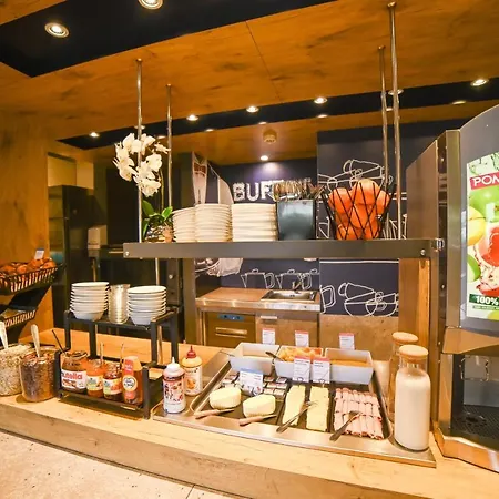 Ibis Budget Poitiers Site Du Futuroscope