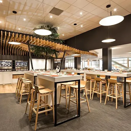 Отель Ibis Budget Poitiers Site Du Futuroscope