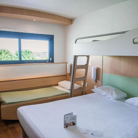 Ibis Budget Poitiers Site Du Futuroscope 샤세노일 뒤 푸아투