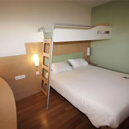 酒店 Ibis Budget Poitiers Site Du Futuroscope 2*