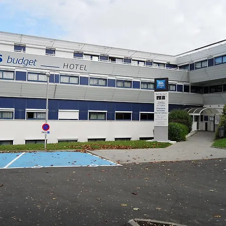 Ibis Budget Poitiers Site Du Futuroscope Чассенеуил-Ду-Поитоу